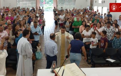 Neo presbítero Luis Olinto Lozano presidió su primera Eucaristía