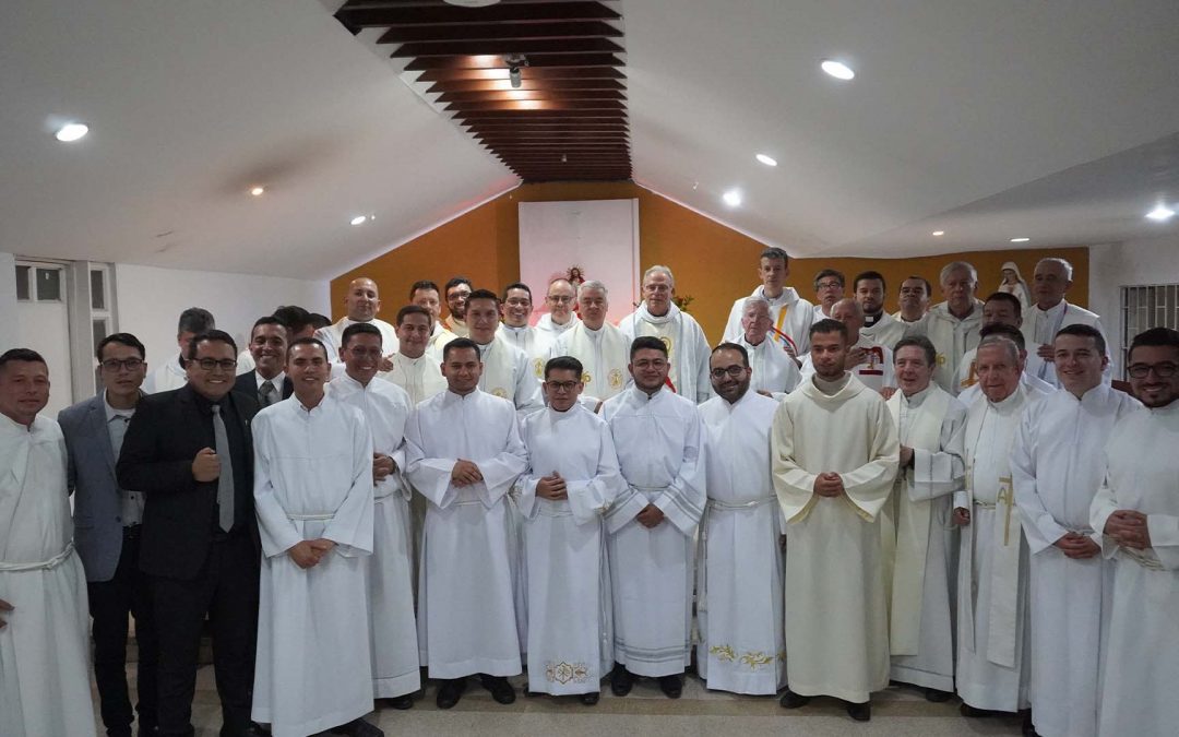 ¡Dejémonos consumir por el Corazón de Jesús, Hoguera de Amor!