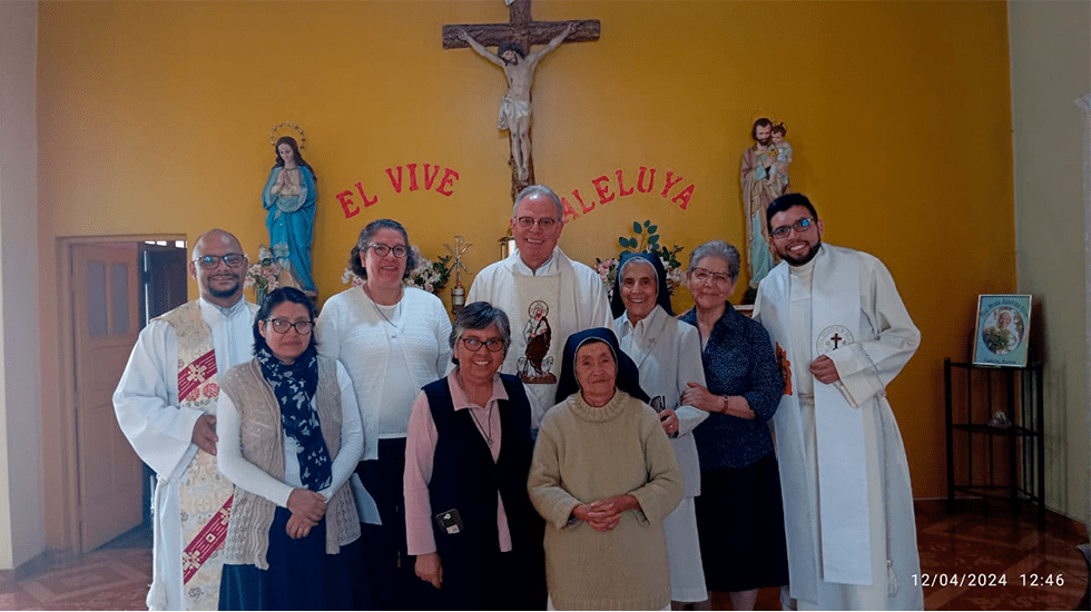 Visita provincial a la comunidad local El Espíritu Santo