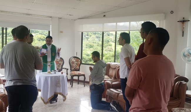 Jóvenes disciernen su vocación en retiro con los Eudistas del Minuto de Dios
